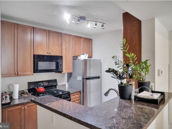 851 N Glebe Road 402, Arlington VA 22203