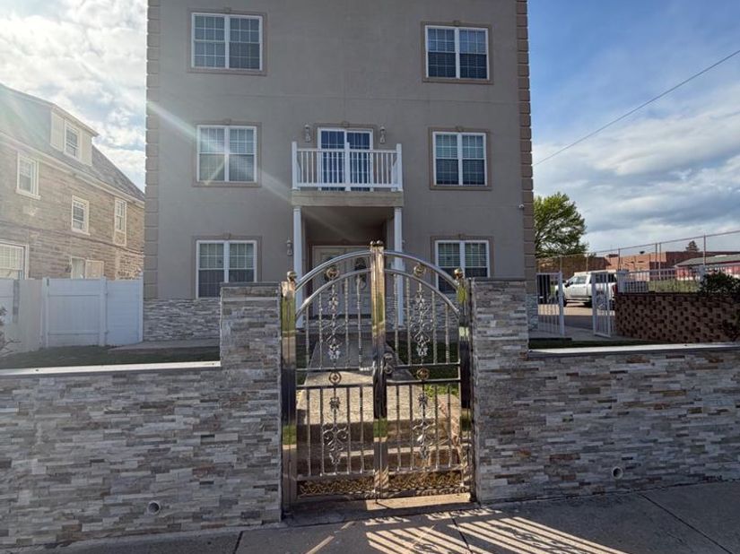 7804 Large Street, Philadelphia PA 19152