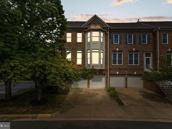 9576 Lagersfield Circle