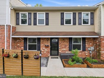 1103 Whitpain Hills