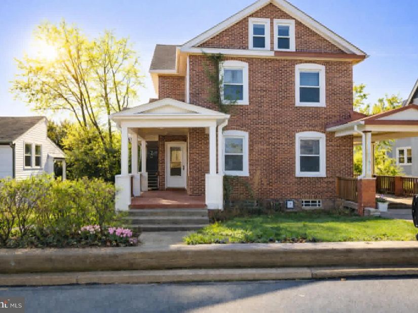 932 Township Line Road, Elkins Park PA 19027