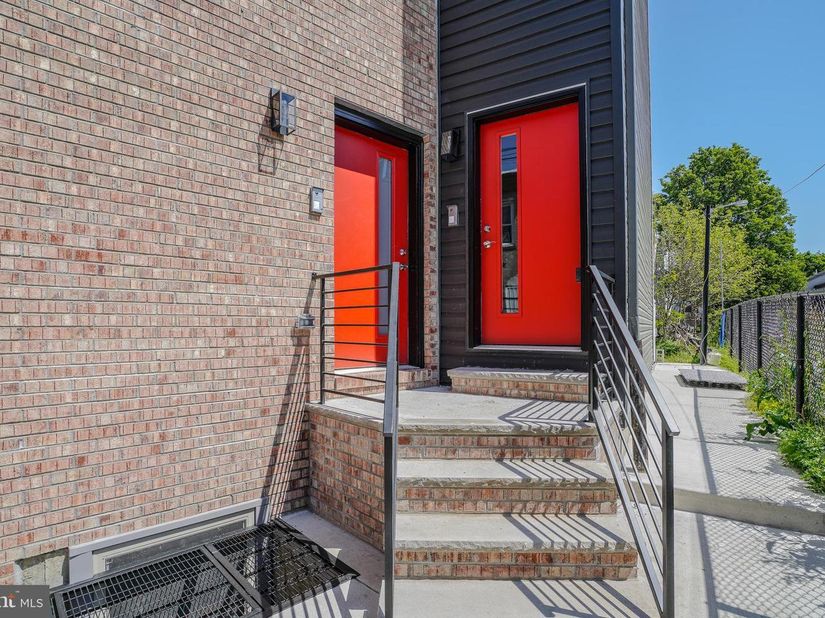 1201 N Taylor, Philadelphia PA 19121
