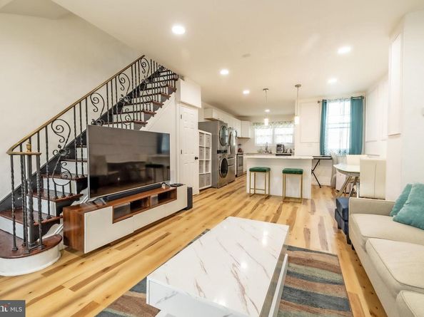 7337 Chelwynde Avenue, Philadelphia PA 19153