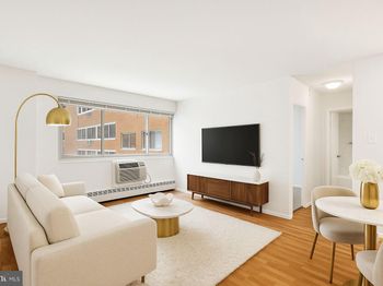 2101 Chestnut Street