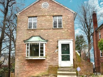 3210 Quesada Street NW