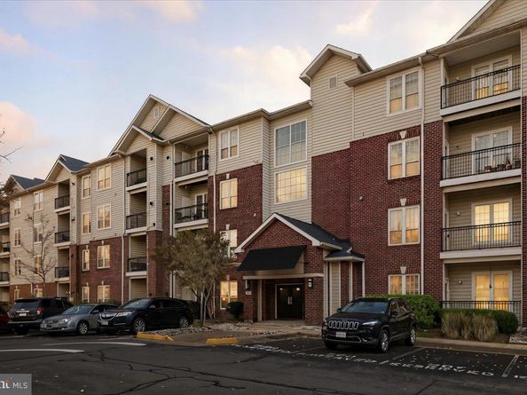 1591 Spring Gate Drive 3406, Mclean VA 22102