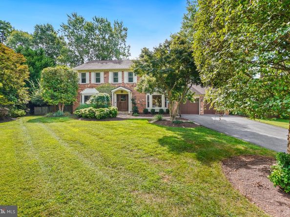 9804 Korman Court, Potomac MD 20854