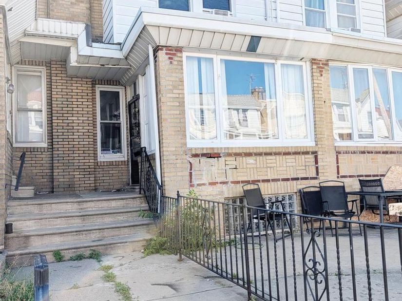 6125 Alma Street, Philadelphia PA 19149