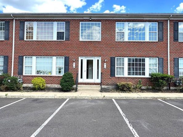 9228 Blue Grass Road 38, Philadelphia PA 19114
