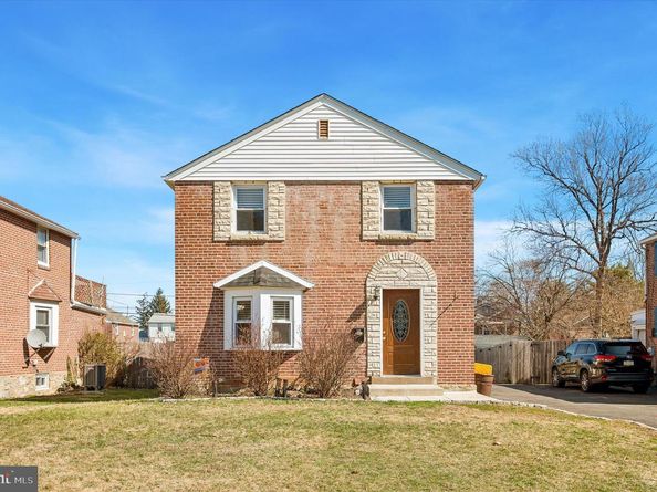 611 Glenfield Avenue, Glenolden PA 19036