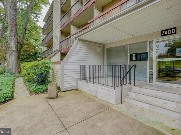7400 Lakeview Drive 405, Bethesda MD 20817