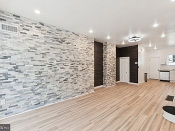 2242 S Bonsall Street