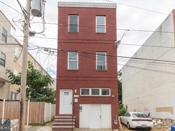 1702 Fontain Street, Philadelphia PA 19121