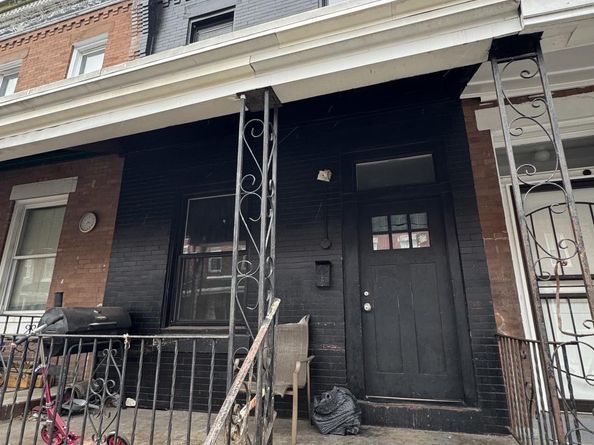 2149 W Grange Avenue, Philadelphia PA 19138