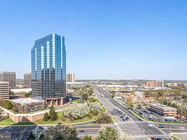 3701 S George Mason Drive 1111N, Falls Church VA 22041