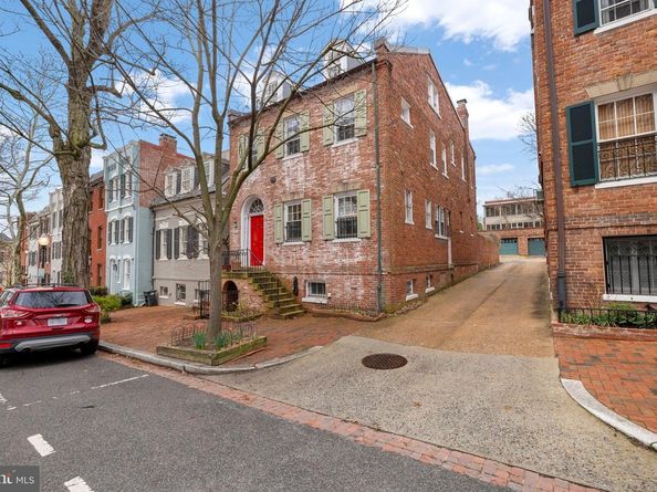 1554 34TH Street NW, Washington DC 20007