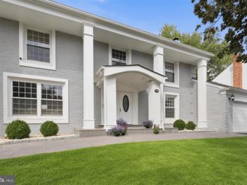 10904 Gainsborough Road