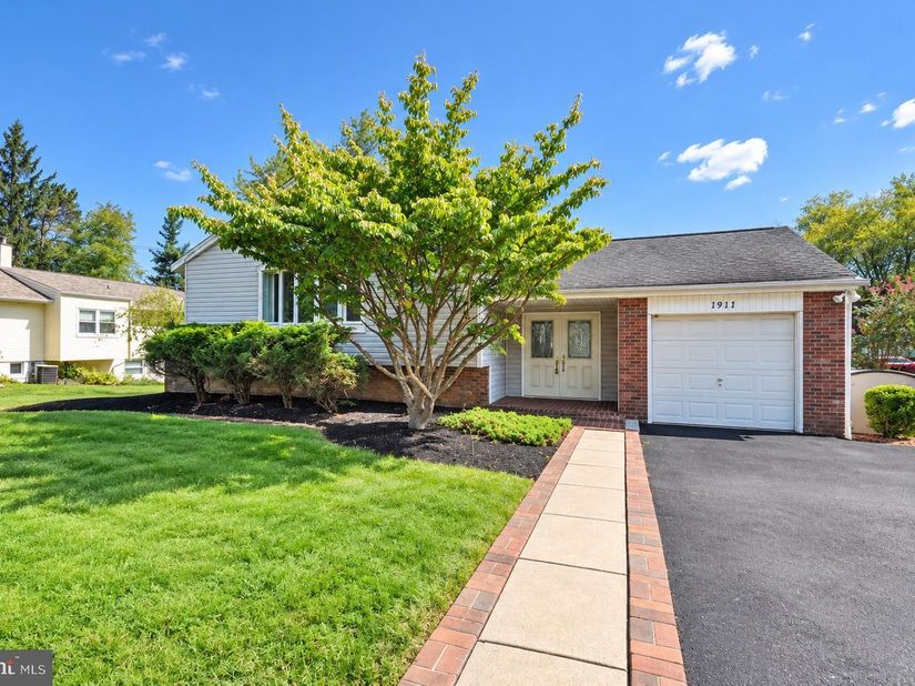 1911 Bridgetown Pike, Feasterville Trevose PA 19053