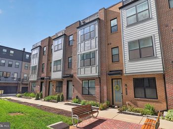 4923 Churchill Mews