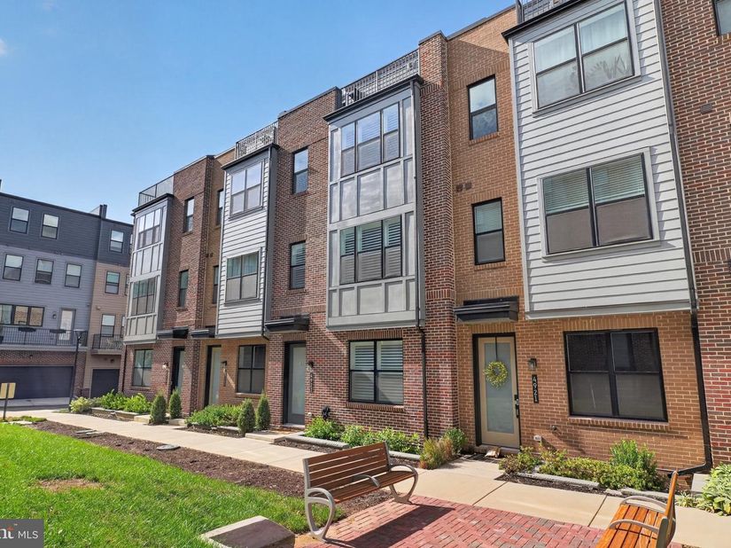 4923 Churchill Mews, Alexandria VA 22304