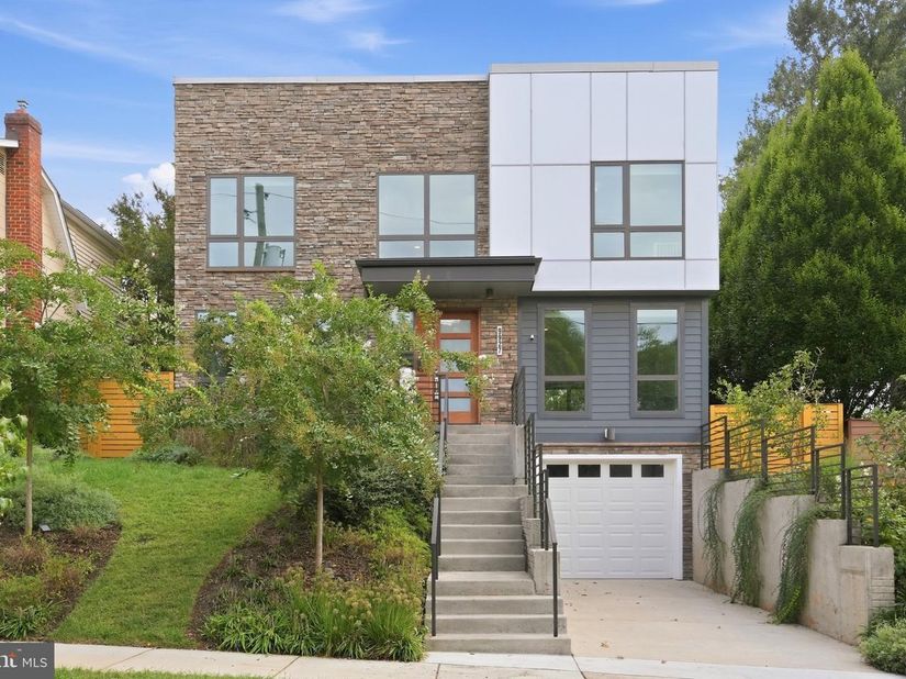 9927 Dickens Avenue, Bethesda MD 20814
