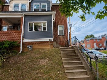 235 Laurel Road