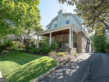 205 N Edgmont