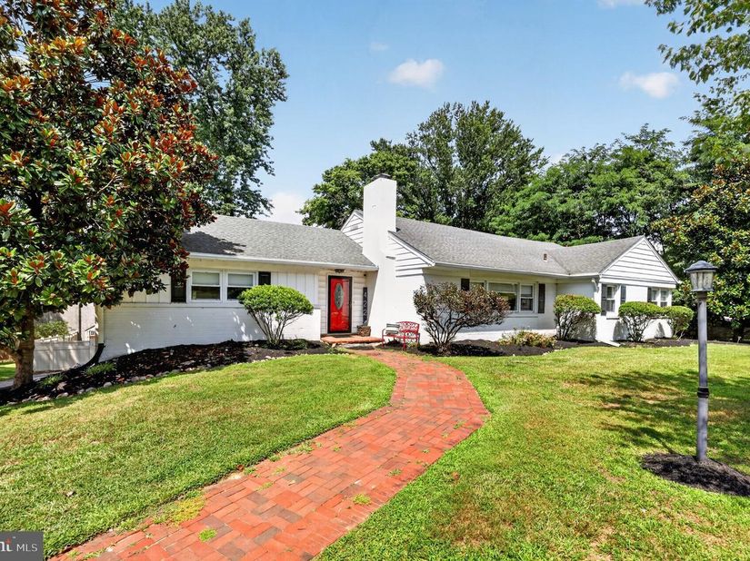 422 Conard Drive, Springfield PA 19064