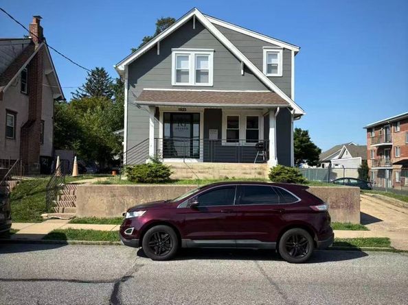 1923 Grant Avenue, Philadelphia PA 19115