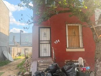 734 W Russell Street