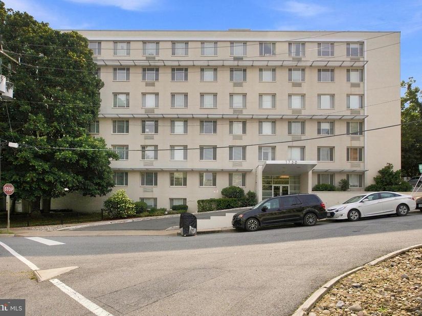 1730 Arlington Boulevard 506, Arlington VA 22209