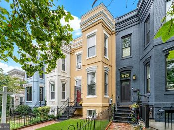 615 12TH Street NE