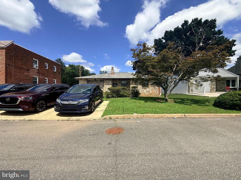 9612 Hilspach Street, Philadelphia PA 19115