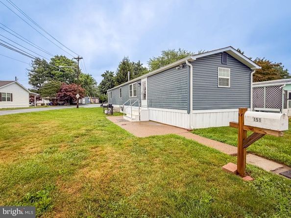 151 Harding Drive, Fairless Hills PA 19030