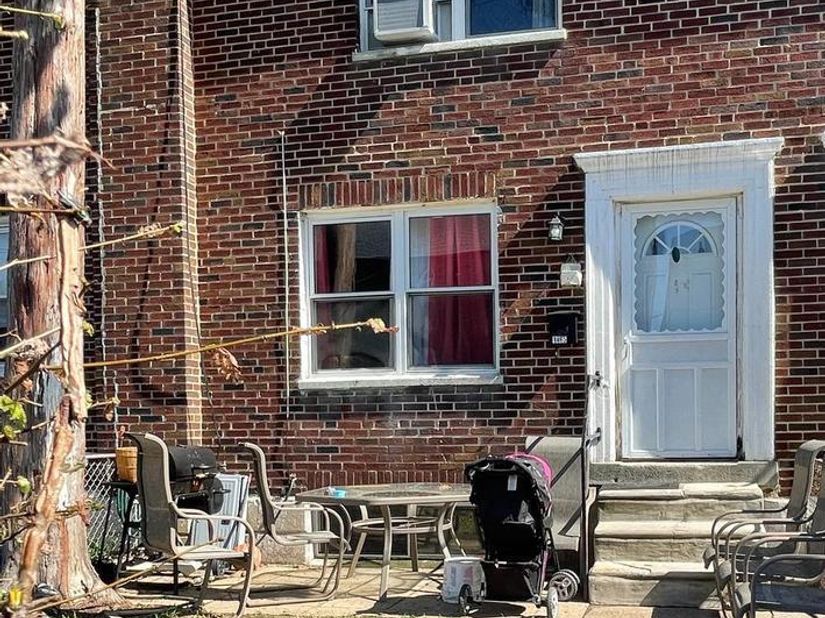 1465 Creston Street, Philadelphia PA 19149
