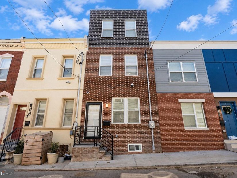 2420 Harlan Street, Philadelphia PA 19121