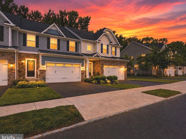 53 Griffin Way, Yardley PA 19067