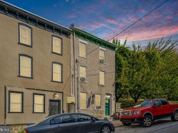 230 Hermitage Street