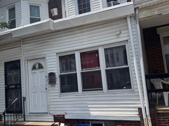 5534 N American Street, Philadelphia PA 19120