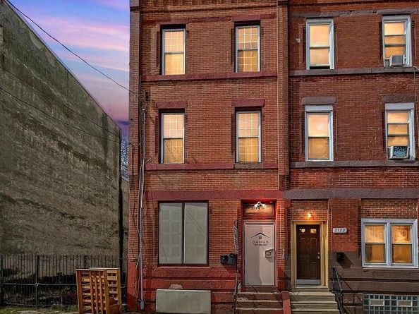 2130 N 19TH Street, Philadelphia PA 19121