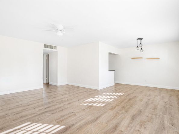 2455 NE 51st Street E102, Fort Lauderdale FL 33308