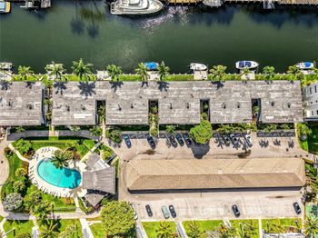 180 Isle Of Venice Dr