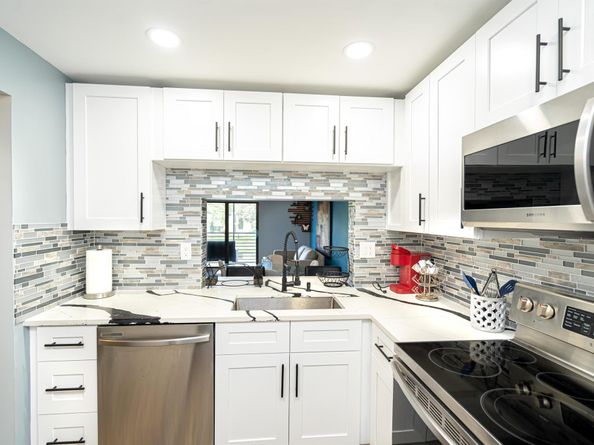 3730 N Pine Island Road 238, Sunrise FL 33351