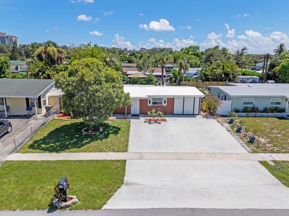 3852 Catalina Road, Palm Beach Gardens FL 33410