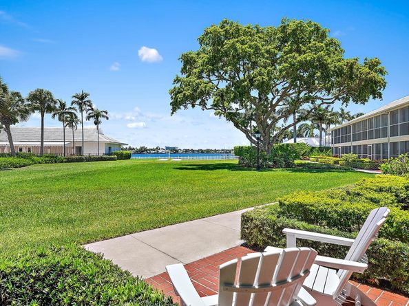 2 Church Lane 115116, North Palm Beach FL 33408