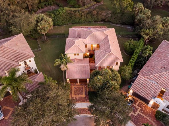 8100 Emerald Ave, Parkland FL 33076