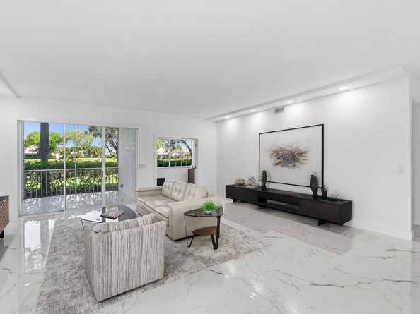 5082 Lake Catalina Drive A, Boca Raton FL 33496