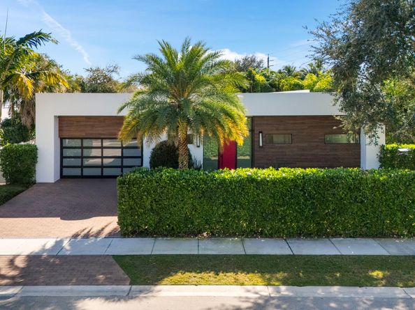 10 Coconut Road, Delray Beach FL 33444