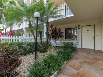 7351 Kinghurst Drive