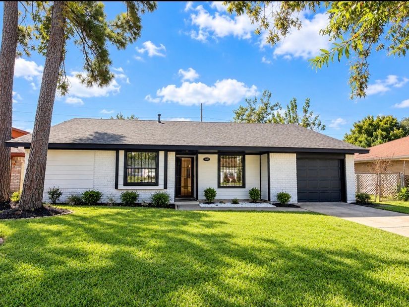 8442 Rinn Street, Houston TX 77078